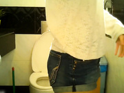 某高档酒店女厕偷拍两个漂亮美女嘘嘘108P高清