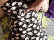 骚货丝袜人妻把情夫带进自己卧室被操 客厅还有儿子的同学做客