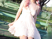 男人心中的白月光，按在沙发猛烈后入