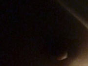 偷偷溜进重庆女生宿舍拍奶子