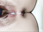 气质骚货学生妹喜欢被无套输出，逼毛稀疏白净水嫩