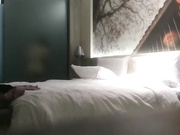 胖哥酒店網約個翹臀高素質外圍女瘋狂啪啪 玩了一個非常牛逼的體位爽的妹子嬌喘不停 高潮直叫求饒 國語高清