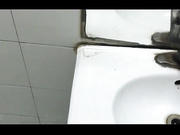 约96年女神模特看电影,先在车里口舔,看电影又互摸,带到厕所先干一炮,回公寓后猛干说鸡巴好大