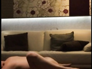 健碩海歸眼鏡男回國酒店約戰身材高挑性感大長腿美少婦 地毯上脫光光直插花心幹得嗷嗷直叫 720P高清原版