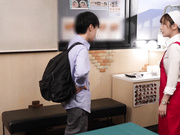 [START-104] 麦当娜便当店的光先生在8小时工作后，胃和身体都会被客人俘虏。青空ひかり【破解】 - 1of5