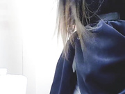 某寫字樓公共女廁拍攝到的各式美女少婦如廁噓噓 顏值得蠻高的 720P原版高清