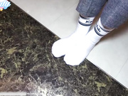 天然极品挺拔爆乳】高挑身材大长腿，金主鸡巴太小，没感觉，叫床敷衍