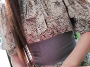 大神搞了多次的超迷人少妇，这次终于同意露脸啦，确实超漂亮有味道，身材好狠好，不好意思 又内射