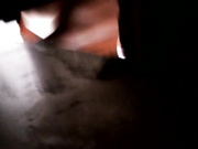 办业务顺便偷拍电信美女客服嘘嘘小穴真嫩