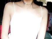 就要开学了美女月儿公路边车上露三点抠逼自慰勾引闺蜜老公摸她的奶子和逼逼