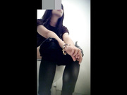 漂亮美妞尿尿更衣 美腿絲襪嫩穴 -高清720P（十五）