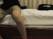 暴力虐待背着我偷情小女友皮带板子抽PP夹子夹BB灌肠普通话对白