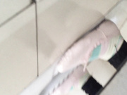 国内牛人潜入艺校舞蹈培训班更衣室偷拍妹子更衣运气非常好还拍到妹子嘘嘘