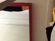 精品内衣店试衣间偷拍小笼包试胸罩,两只酥乳犹如两个荷包蛋倒扣在胸前 香 嫩 爽