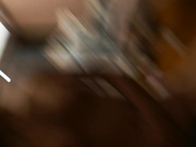 被人包养的高颜值气质美女电视坏了请物业上来维修时穿着太暴露被男诱惑扑倒强操,说：用力操我,好爽,你好厉害!