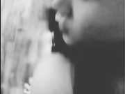 高颜值魔鬼身材TS小乔和男友，对鸡巴痴情有加，往鸡巴倒酸奶让小乔吃爽爽，这样的美妖操起来  快感刺激死了！