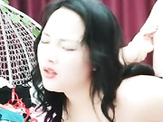 骚姐姐的性爱椅与大哥全程露脸啪啪，大奶子大屁股草起来也舒服，听大哥指挥在椅子上玩各种体位抽插，内射