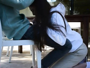 清纯中分白净小美女 ，可口的舌头 后院口男友的鸡巴 湿润的嘴穴口得龟头好舒服，爱吃精液的女友，射多多给她~！~