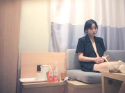 沈先生探花黑衣妹子吃完夜宵再来第二炮，口交深喉插嘴后入抬腿侧入猛操_ev