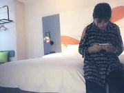 沈先生探花约了个肉肉身材萌妹，近距离特写手指插入扣逼，抬腿侧入猛操呻吟娇喘_ev