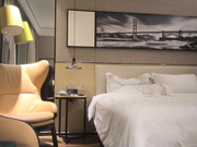 肌肉佬I寻花约了个白衣牛仔短裤少妇啪啪，翘起屁股口交摸逼后入抽插猛操_ev