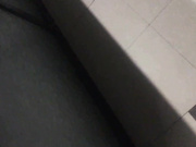 【全網首發】【國內廁拍】大神商場尾隨妹子進商場女廁偷拍，20人次，其中有幾個妹子的顏值和身材很不錯 肥嫩鮑魚看得欲火焚身～原版高清