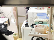 【全網首發】【宿舍偷拍】大學生集體宿舍公寓宿管員窗外偷窺學妹日常生活更衣洗澡 精彩絕對引爆妳的眼球～1080P高清原版