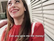 Mofos- 可爱又性感的拉丁女孩为了金钱在别人屌上骑马