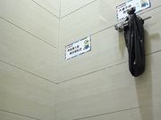 國內某大型商場拍攝到的各式美女少婦如廁 貌似有個高冷女神背著LV包包膚白貌美大長腿看得誘惑十足 1080P高清