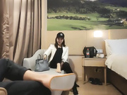 高价约炮性感小网红沙发调情骑乘超爽体验