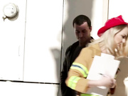 居家故障让消防员来“操作”一顿就修好了