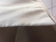 街拍裙低春光系列 便利店两个丁字内美模 真想撩开超短裙后入啊