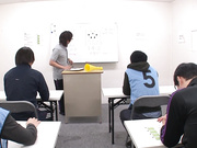 [JUFD-365]- 1of5 淫らな腰振りノーパン巨尻痴女  さとう遥希