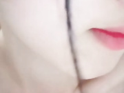 直播平台非常漂亮水嫩的小美女收费大秀 颜值高身材瘦瘦 激情自慰十分诱人