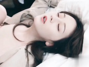 AI女神下海之迪丽热巴公寓口交大屌侧入内射