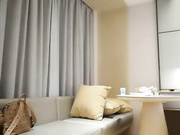 小宝寻花约两高颜值妹子双飞一起舔翘屁股后入