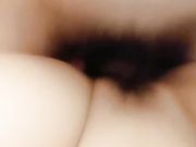 骚货少妇户外和炮友在车上口交69式后入操逼