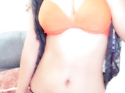 丰满美女主播尐茉莉近距自慰离看骚穴很漂亮