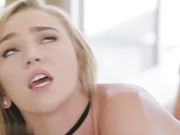 VIXEN Kendra Sunderland和巨大的欧洲公鸡做爱