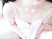 工口糯米姬-白丝粉穴模拟被操