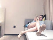 约操高颜值外围翘臀美乳肤白如玉沙发啪啪