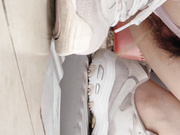 高校偷拍舞蹈生嫩逼 真想摸一摸舔一舔