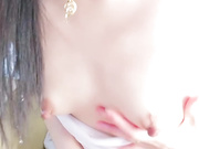 白皙模特身材一身白丝超级粉木耳还有道具插穴