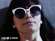 埃琳娜·科什卡的紧身猫咪送给可爱的情侣