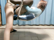 骚母狗性爱主动上位骑坐抽插内射精液