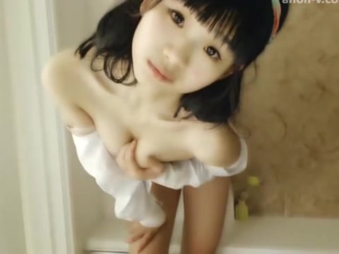 超嫩大奶童颜萝莉极品身材自慰