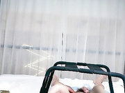 丝袜嫩妹上位骑乘坐插大屌手玩阳具刺激02