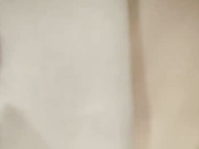 白衣妹子啪啪洗完澡口交舔弄骑坐自己后入