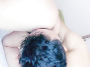 帅气小哥哥大战美少妇上来就是吃逼暴力打桩